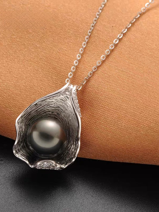 Tahitian Pearl Pendant Necklace